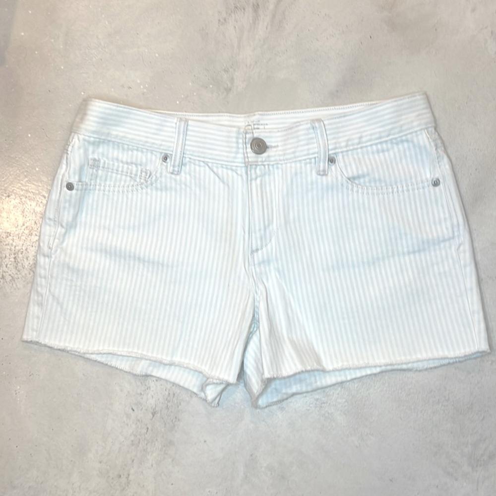 LOFT - Size 28/6 denim shorts